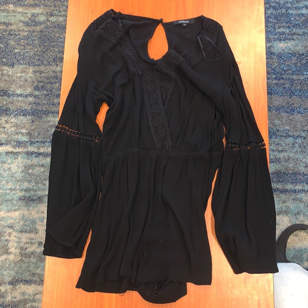 Cute romper!